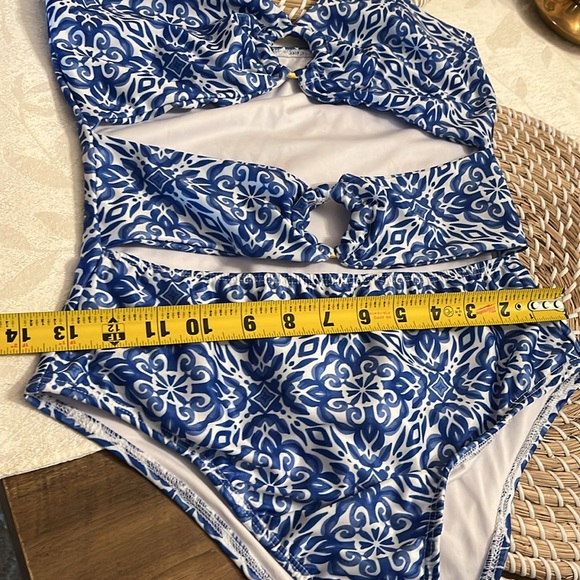 Maar Blue Patterned Swimsuit - Picture 16 of 16